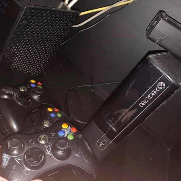 Xbox 360 - Picture 5 of 8